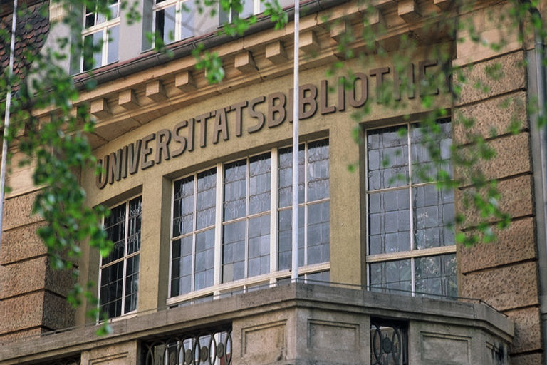 Exhibition: ‘The Hohenzollern and the FAU – Past and Present’ (November 2018)